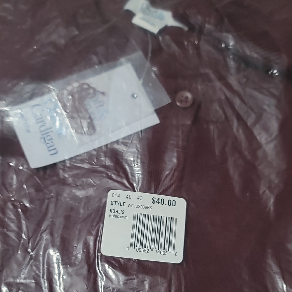 NWT Croft & Barrow Burgundy Knit Button Cardigan - Picture 5 of 5
